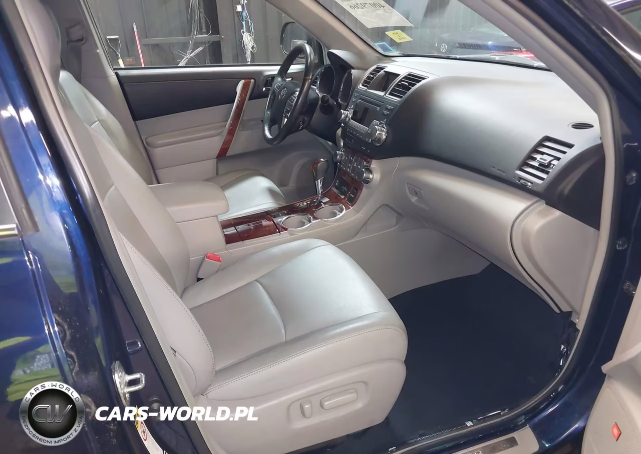 2011 Toyota Highlander Limited V6 VIN:5TDDK3EH1BS081621 - 5