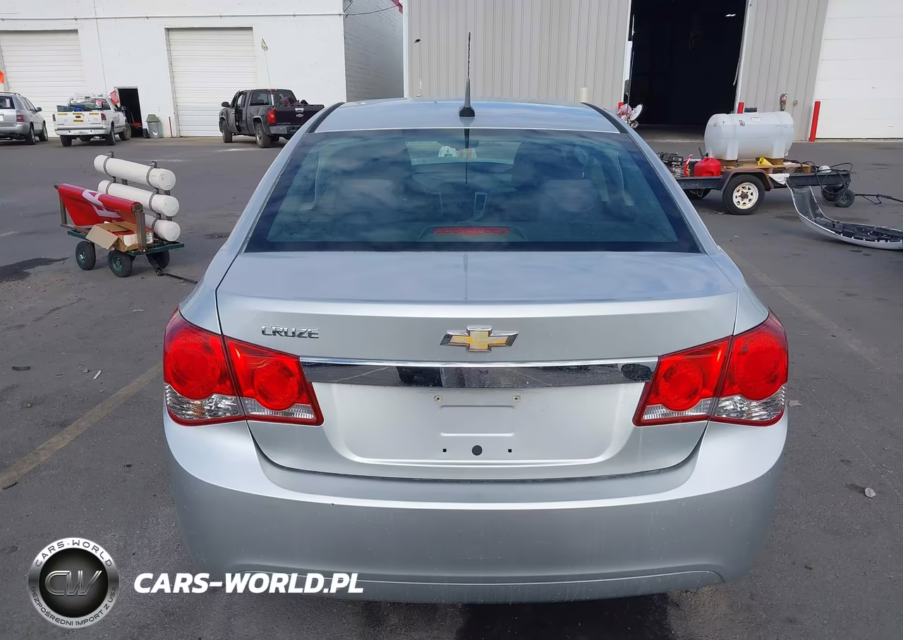 2013 Chevrolet Cruze Ls Auto VIN:1G1PA5SH9D7251990 - 16