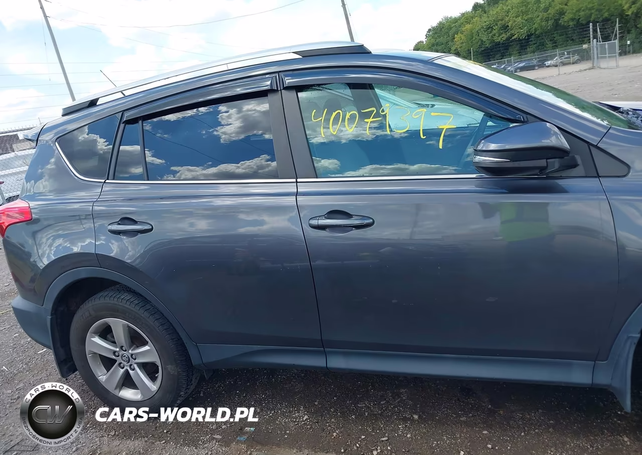 2015 Toyota Rav4 Xle VIN:2T3RFREV5FW309885 - 13