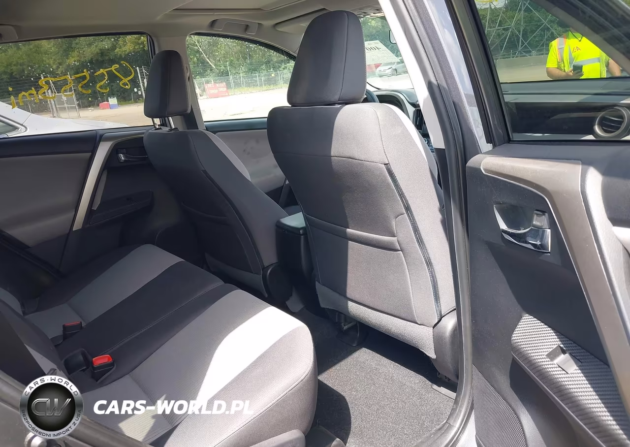 2015 Toyota Rav4 Xle VIN:2T3RFREV5FW309885 - 8