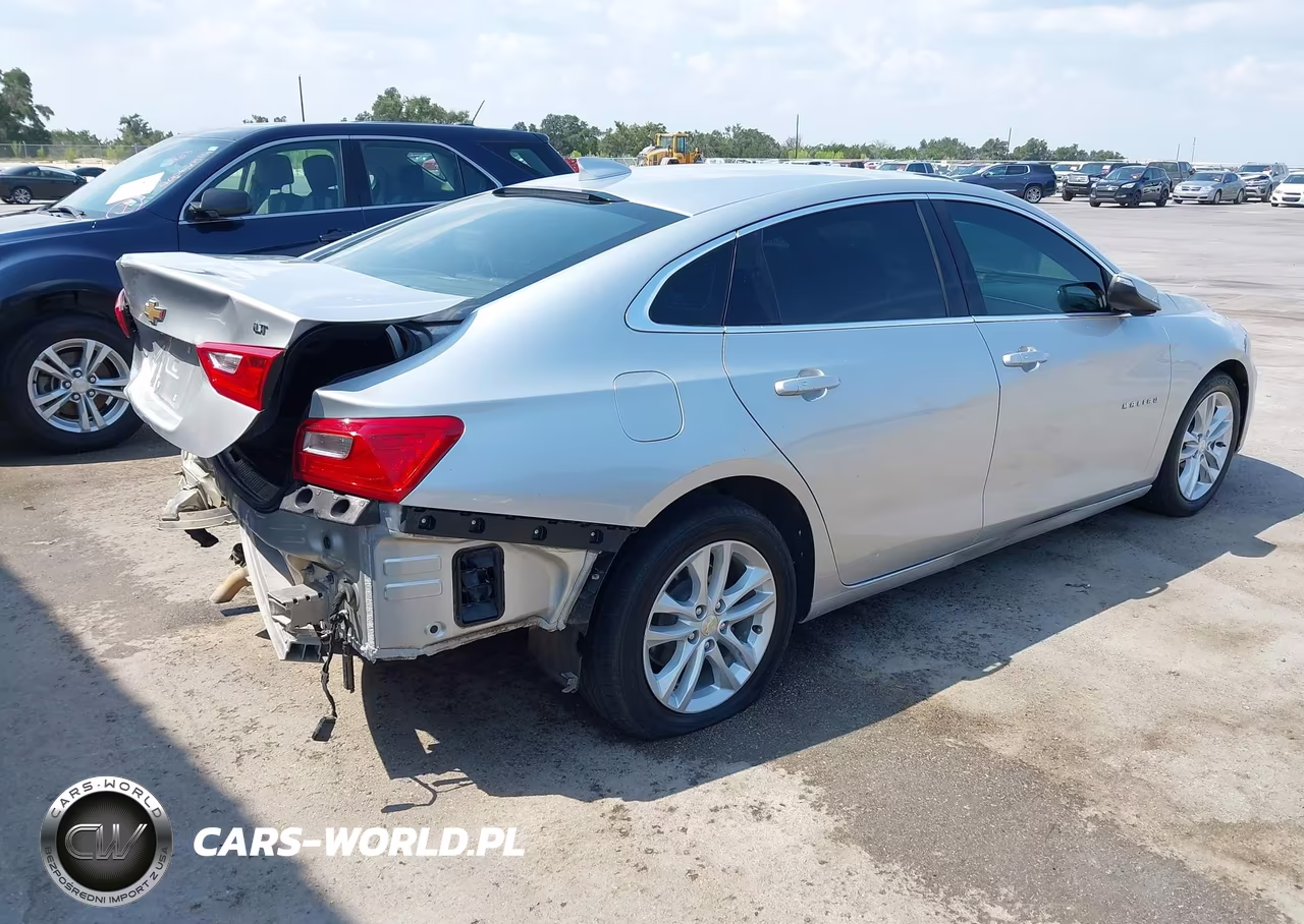 2016 Chevrolet Malibu 1Lt VIN:1G1ZE5ST4GF331869 - 4
