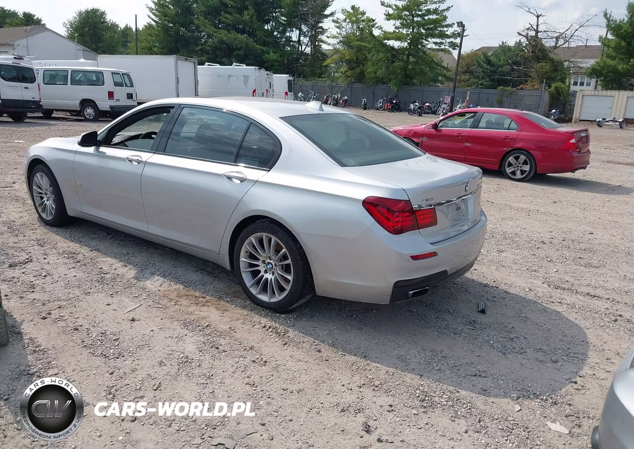 2015 BMW 740Li xDrive VIN:WBAYF4C50FGS99423 - 3