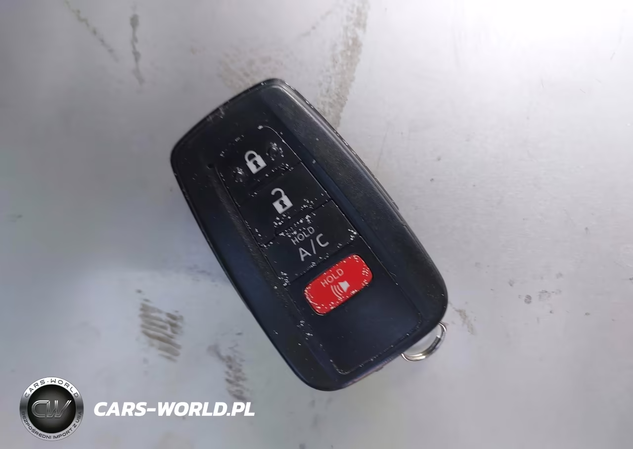 2021 Toyota Prius Prime Limited VIN:JTDKAMFP9M3187809 - 11