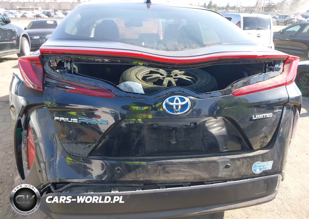 2021 Toyota Prius Prime Limited VIN:JTDKAMFP9M3187809 - 6