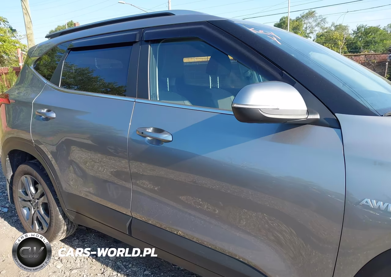 2023 Kia Seltos S VIN:KNDEUCAA8P7399809 - 13