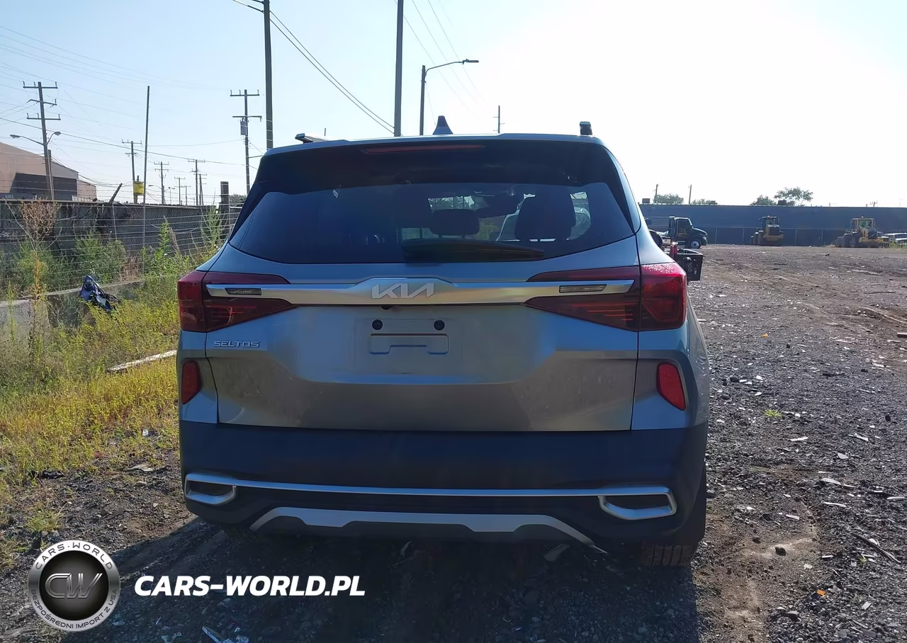 2023 Kia Seltos S VIN:KNDEUCAA8P7399809 - 16