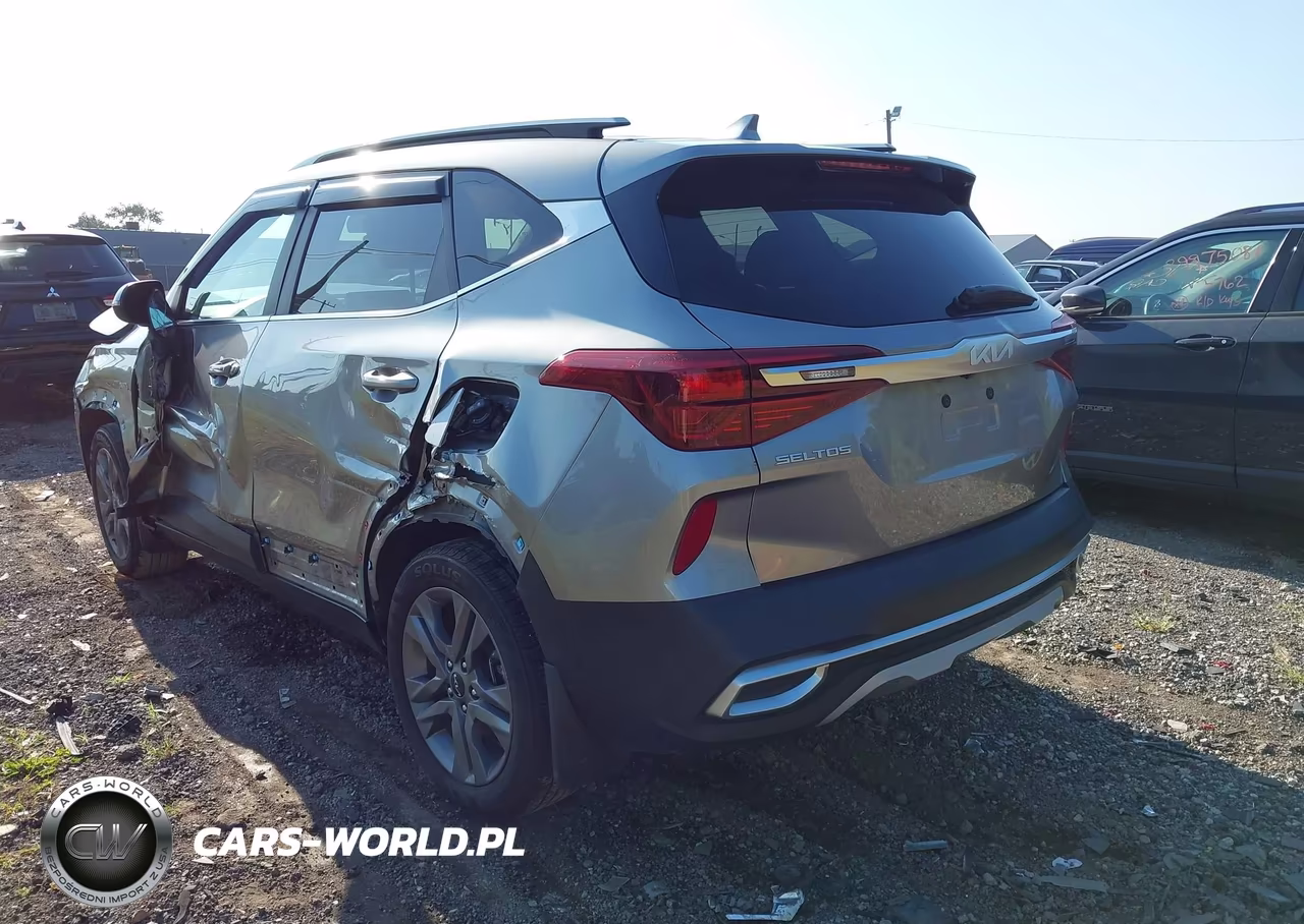 2023 Kia Seltos S VIN:KNDEUCAA8P7399809 - 3