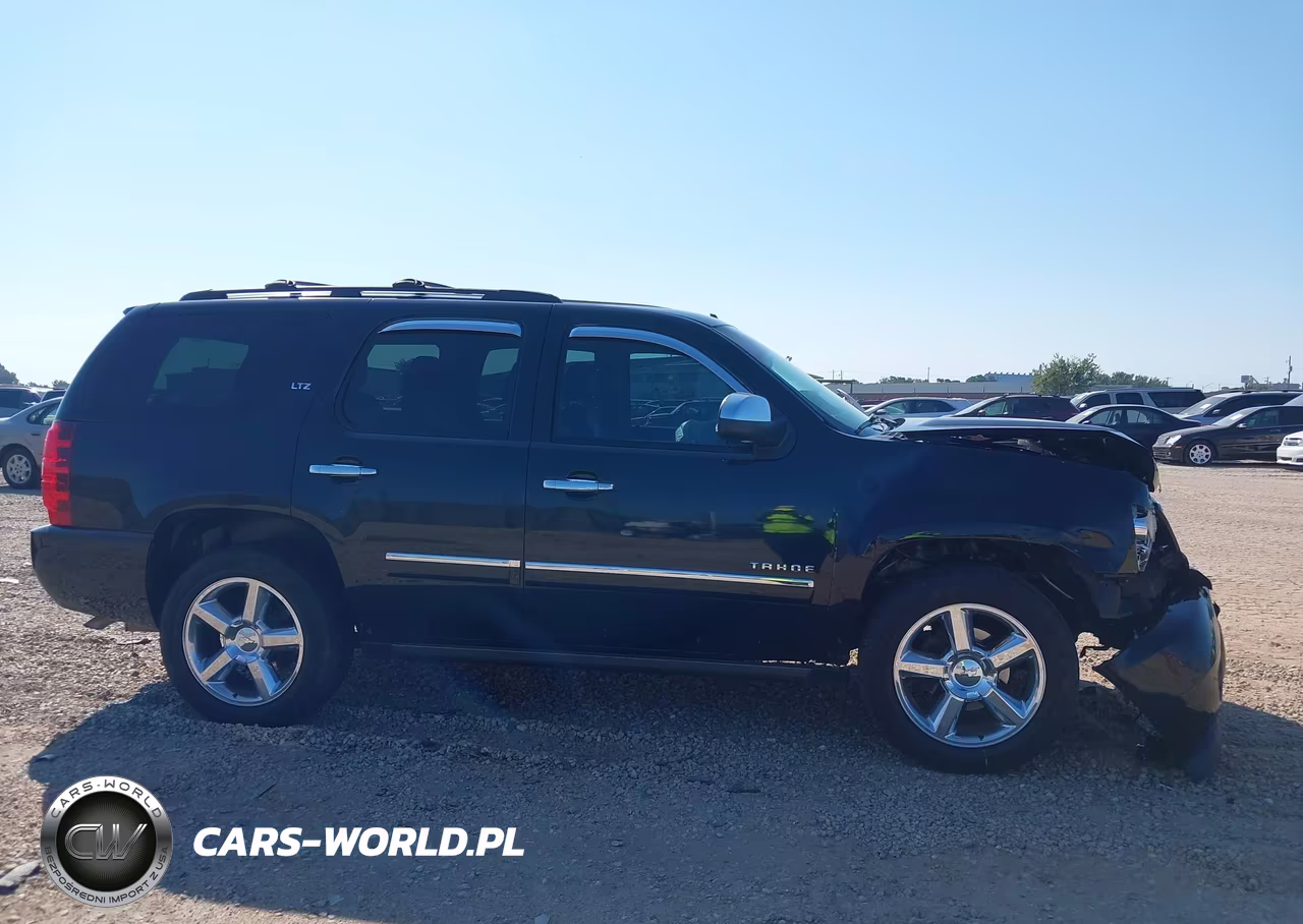 2011 Chevrolet Tahoe Ltz VIN:1GNSCCE03BR390995 - 13