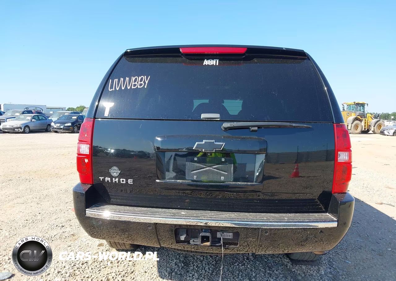 2011 Chevrolet Tahoe Ltz VIN:1GNSCCE03BR390995 - 16