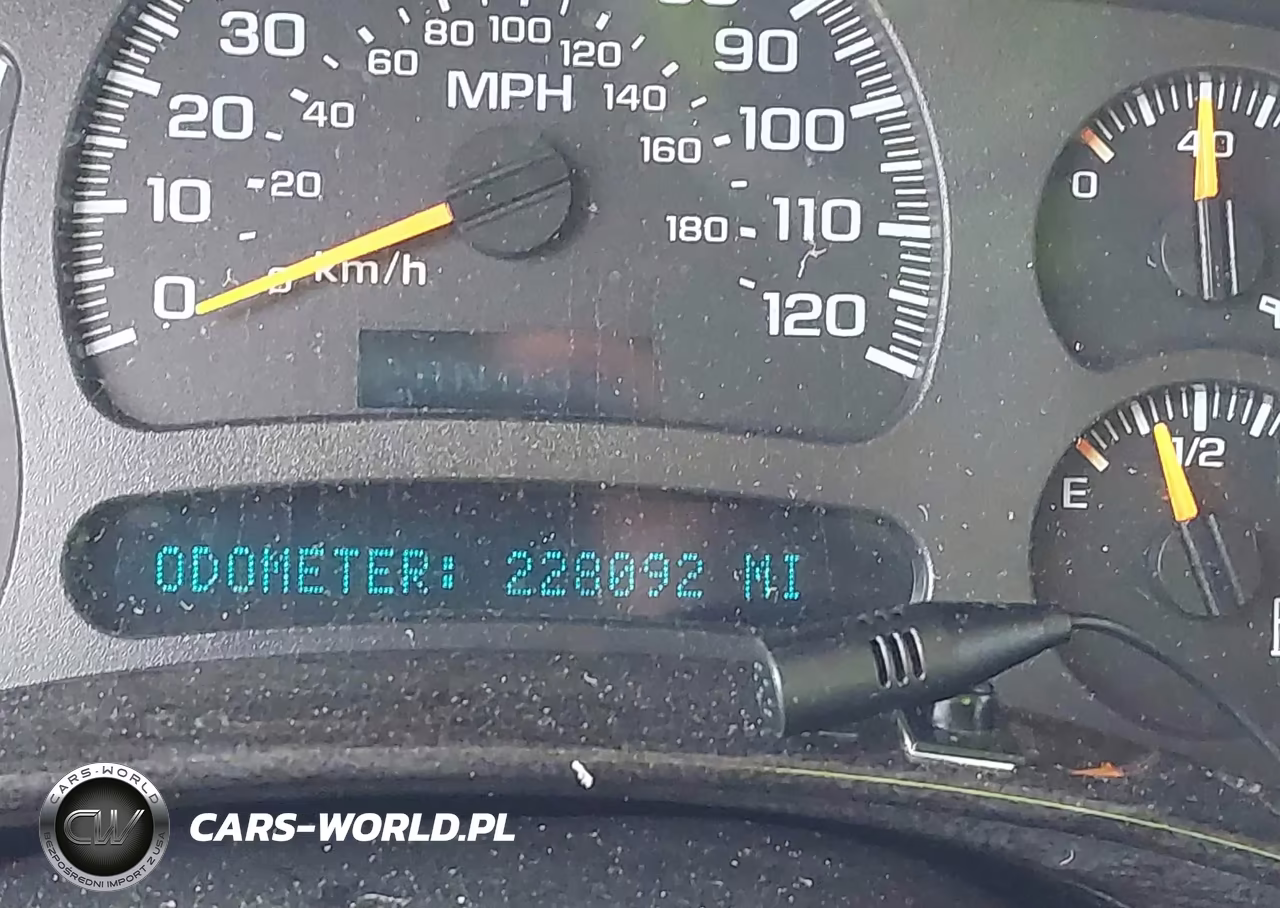 2004 Chevrolet Tahoe Lt VIN:1GNEK13Z04R107008 - 15