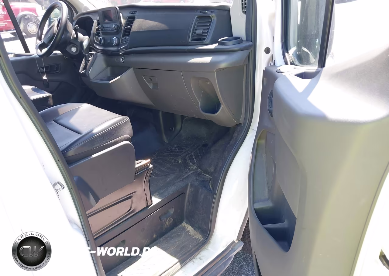 2021 Ford Transit-250 VIN:1FTBR1C85MKA33771 - 5