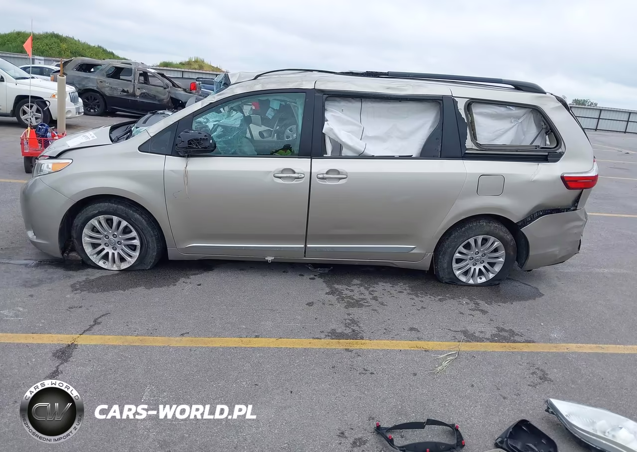 2017 Toyota Sienna Xle-Limited VIN:5TDYZ3DC2HS85203 - 15