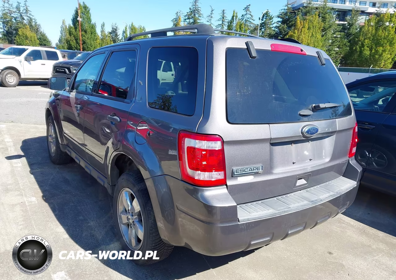 2009 Chevrolet Tahoe Lt1 VIN:1GNEC23359R236142 - 3