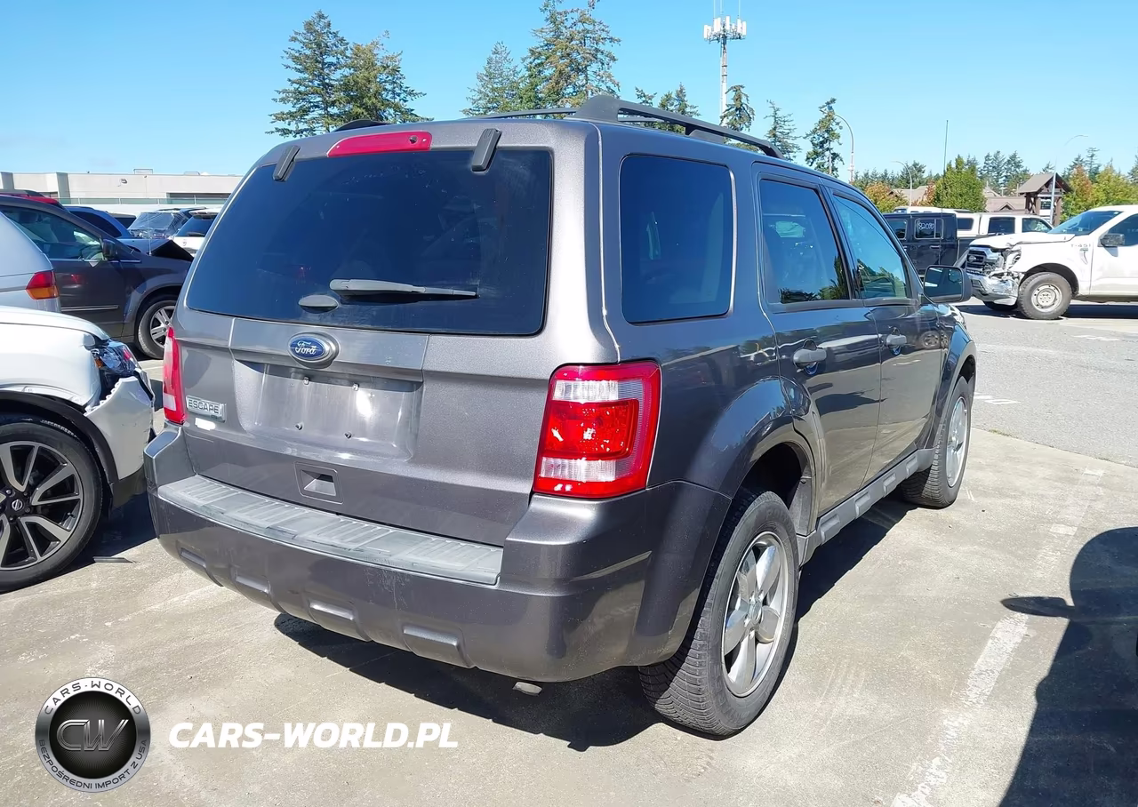 2009 Chevrolet Tahoe Lt1 VIN:1GNEC23359R236142 - 4