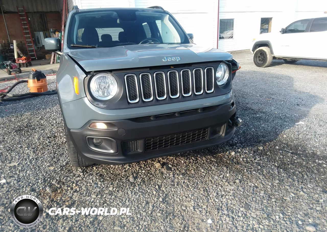 2018 Jeep Renegade Latitude 4X4 VIN:ZACCJBBB3JPH37144 - 18
