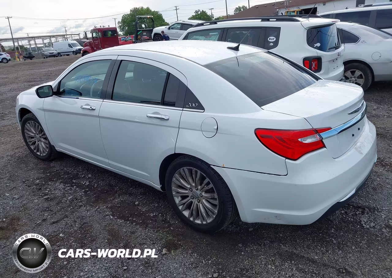 2012 Chrysler 200 Limited VIN:1C3CCBCBXCN109283 - 3