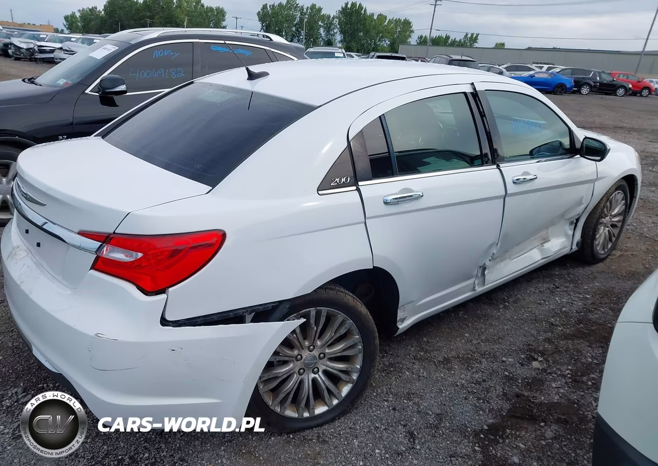 2012 Chrysler 200 Limited VIN:1C3CCBCBXCN109283 - 6