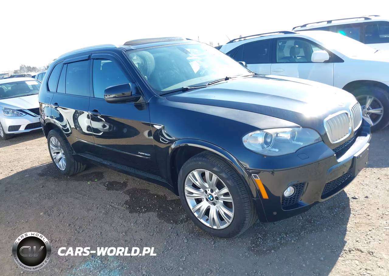 2013 BMW X5 xDrive50I – zdjęcie 1 z 12