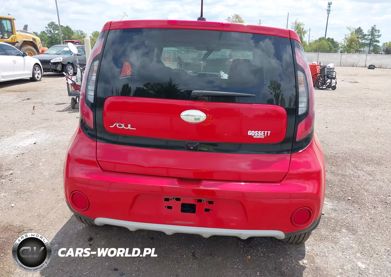 2019 Kia Soul + VIN:KNDJP3A53K7697153 - 16