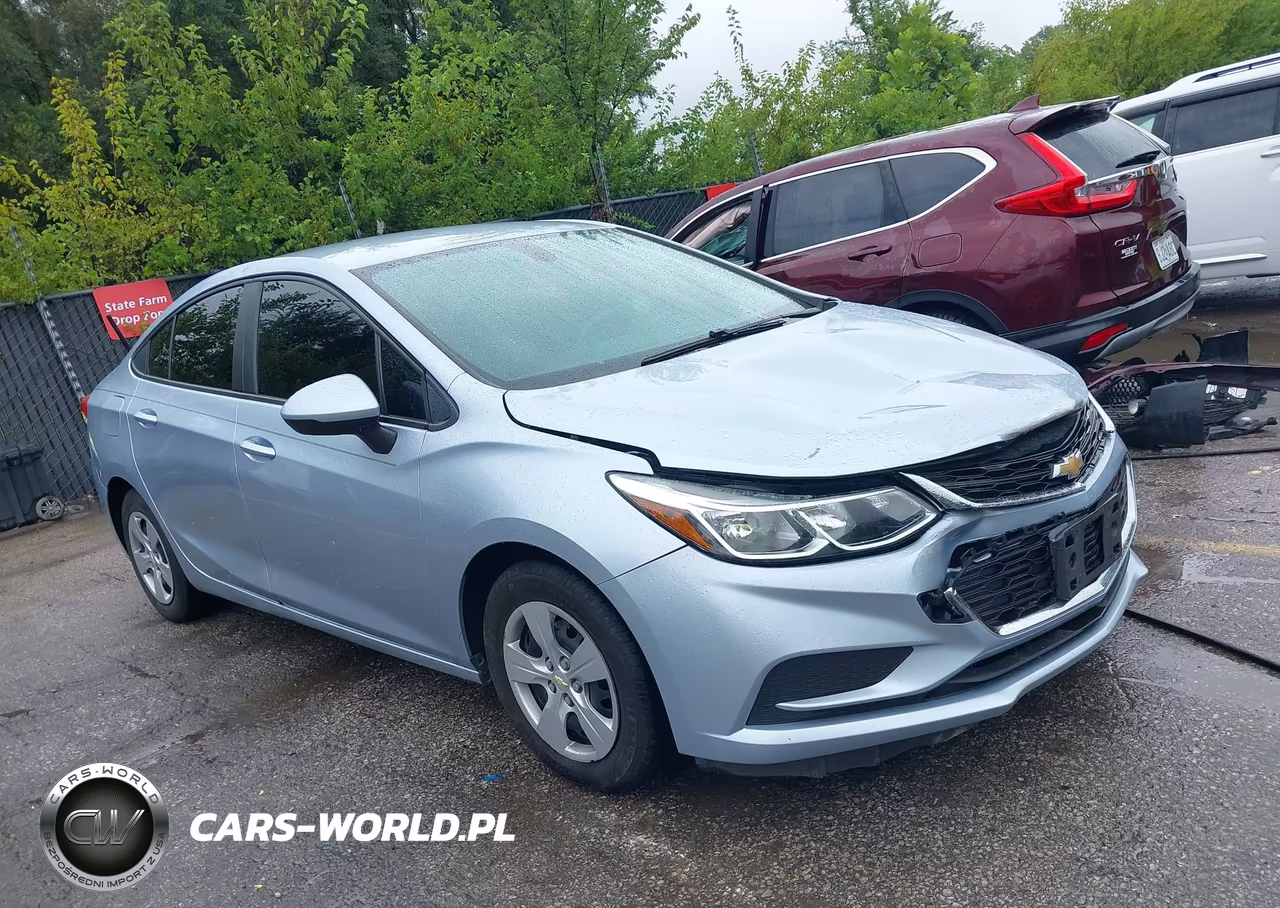 2017 Chevrolet Cruze Ls Auto – zdjęcie 1 z 16