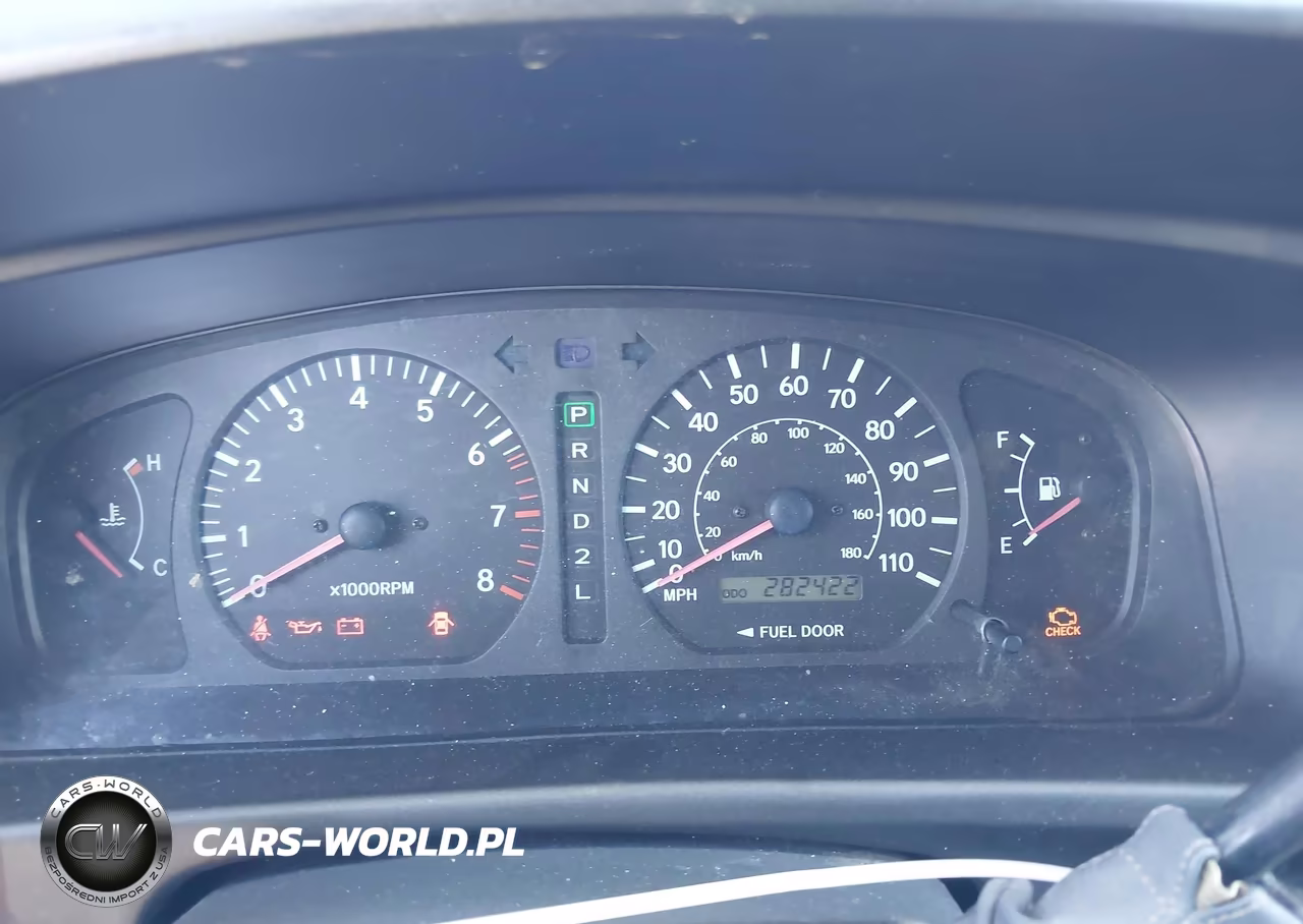 1999 Toyota Sienna Le VIN:4T3ZF13C9XU167920 - 7