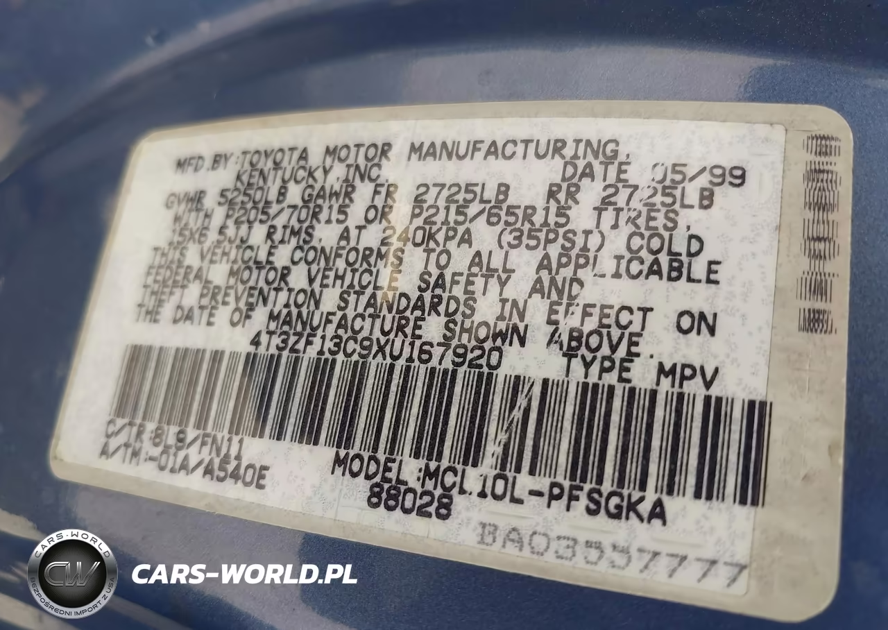 1999 Toyota Sienna Le VIN:4T3ZF13C9XU167920 - 9