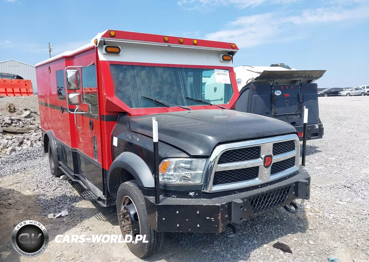 2015 Ram 5500 Chassis Tradesman-Slt – zdjęcie 1 z 15