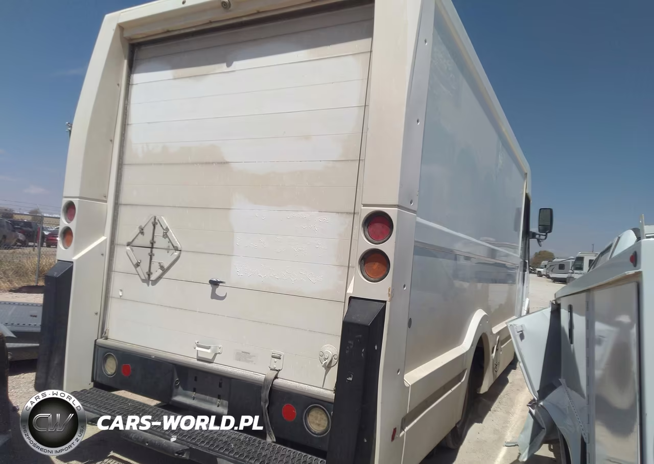 2013 Isuzu Commercial Van VIN:JALB4T17XD7W01406 - 4