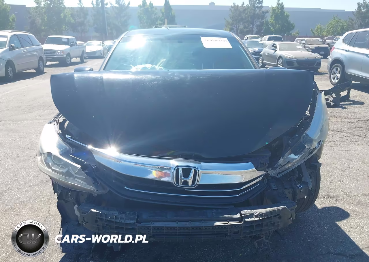 2017 Honda Accord Sport VIN:1HGCR2F54HA039375 - 13