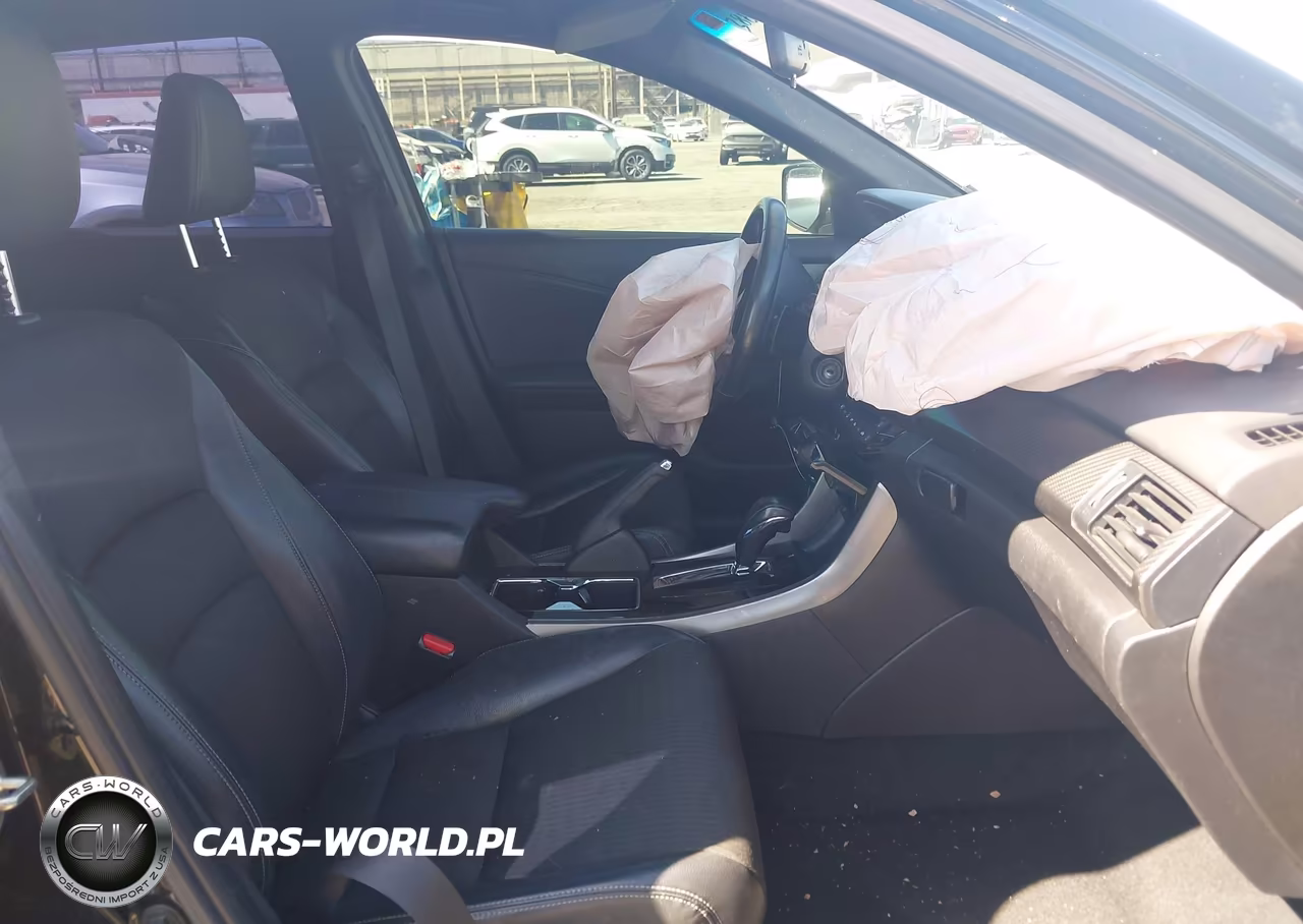 2017 Honda Accord Sport VIN:1HGCR2F54HA039375 - 5