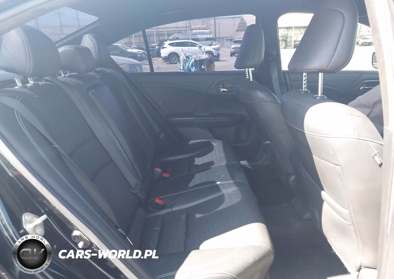 2017 Honda Accord Sport VIN:1HGCR2F54HA039375 - 8