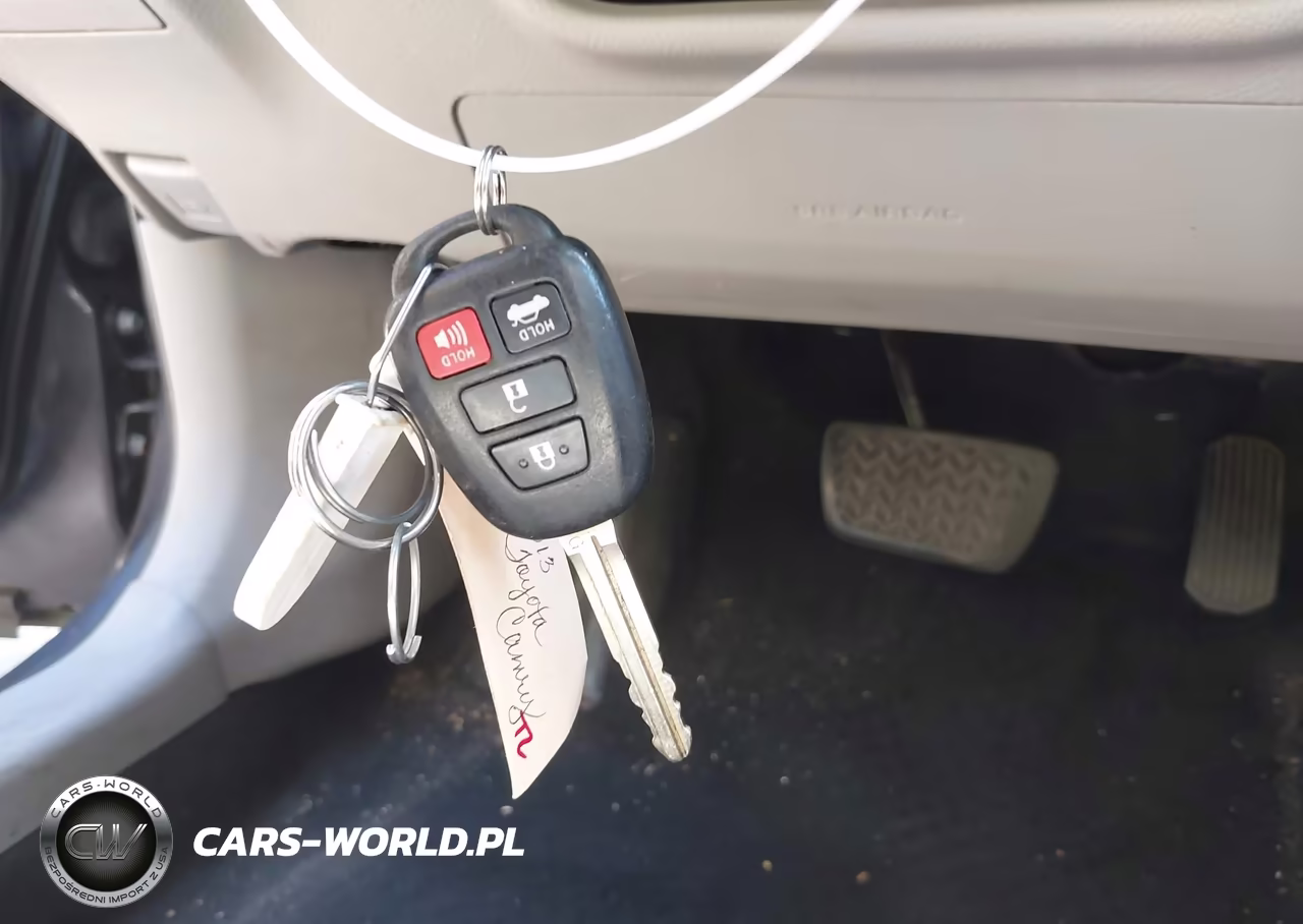 2013 Toyota Camry Le VIN:4T4BF1FK9DR295167 - 11