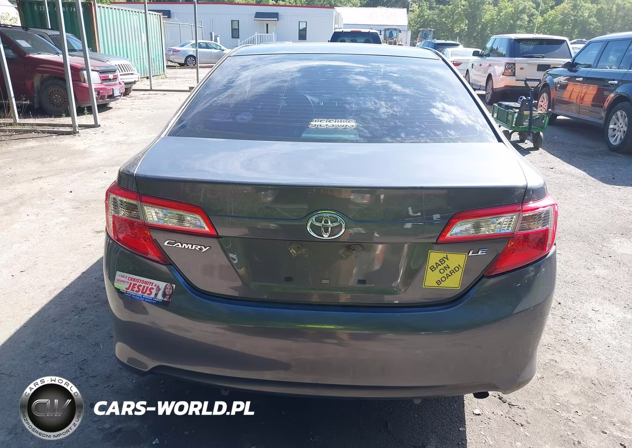 2013 Toyota Camry Le VIN:4T4BF1FK9DR295167 - 17