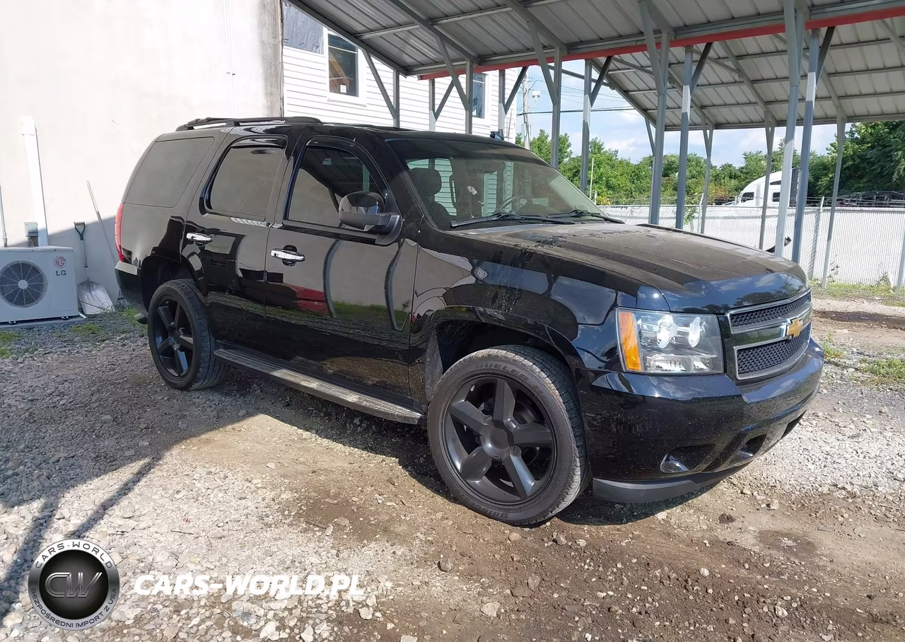 2013 Chevrolet Tahoe Lt – zdjęcie 1 z 16