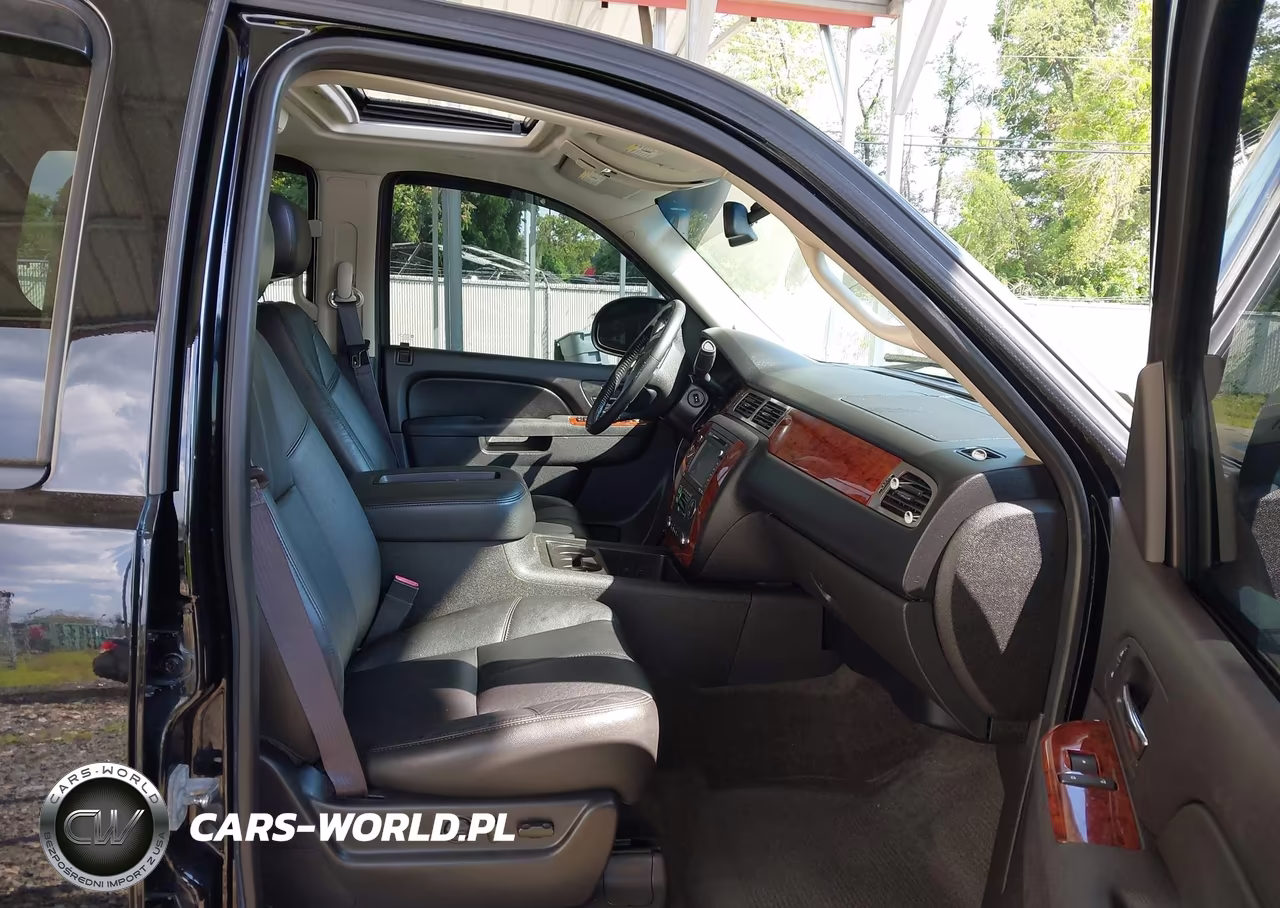 2013 Chevrolet Tahoe Lt VIN:1GNSKBE0XDR175257 - 5