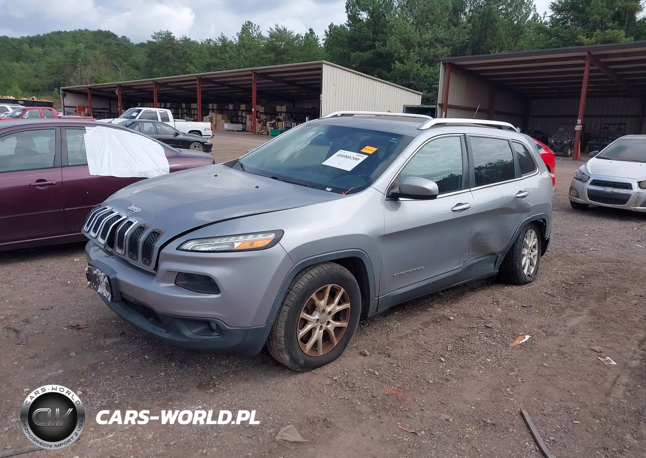 2015 Jeep Cherokee Latitude VIN:1C4PJMCB1FW749153 - 2