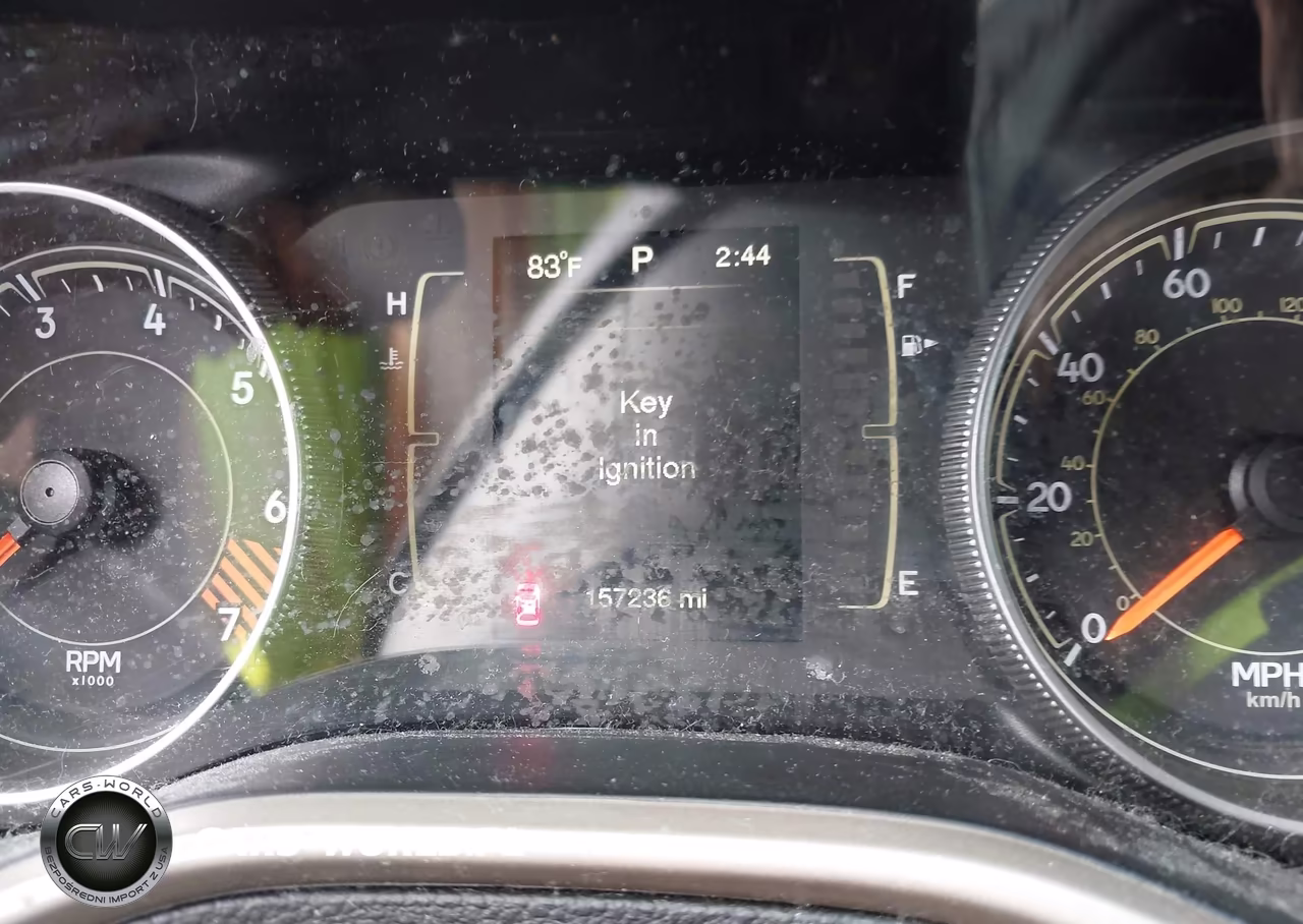 2015 Jeep Cherokee Latitude VIN:1C4PJMCB1FW749153 - 7
