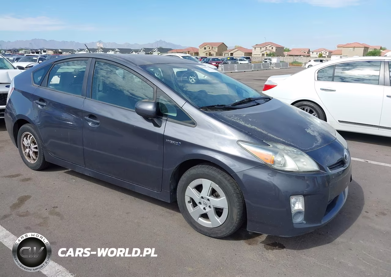 2011 Toyota Prius Two – zdjęcie 1 z 11
