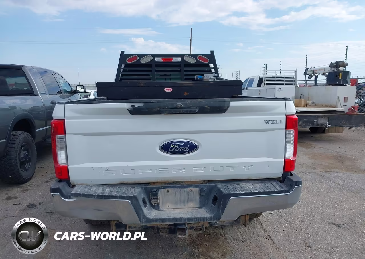 2019 Ford F-250 Xl VIN:1FT7W2BT6KEG40798 - 16