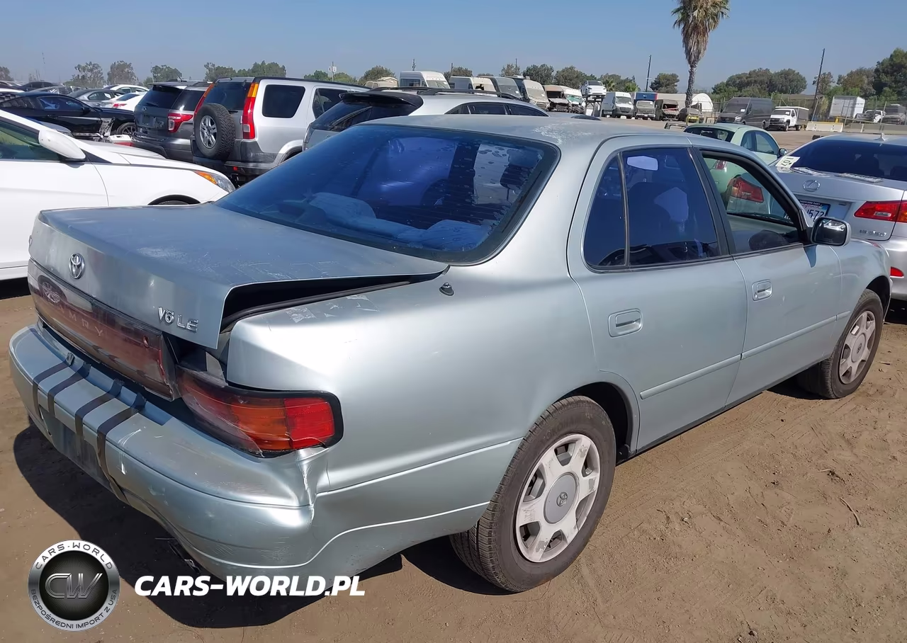 1994 Toyota Camry Le VIN:JT2GK12E6R0043285 - 4