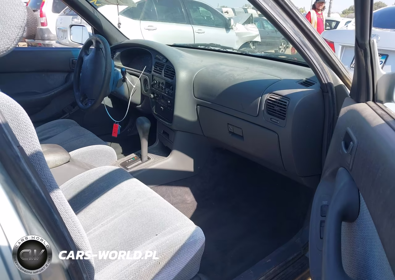 1994 Toyota Camry Le VIN:JT2GK12E6R0043285 - 5
