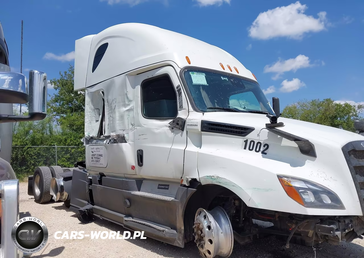 2020 Freightliner New Cascadia 126 VIN:3AKJHHDRXLSLH2302 - 13
