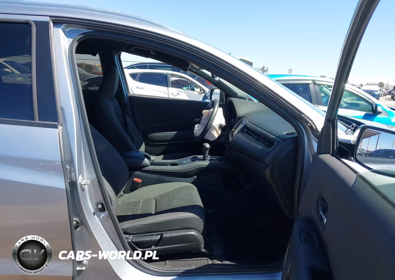 2020 Honda Hr-V 2Wd Sport VIN:3CZRU5H12LM702399 - 5