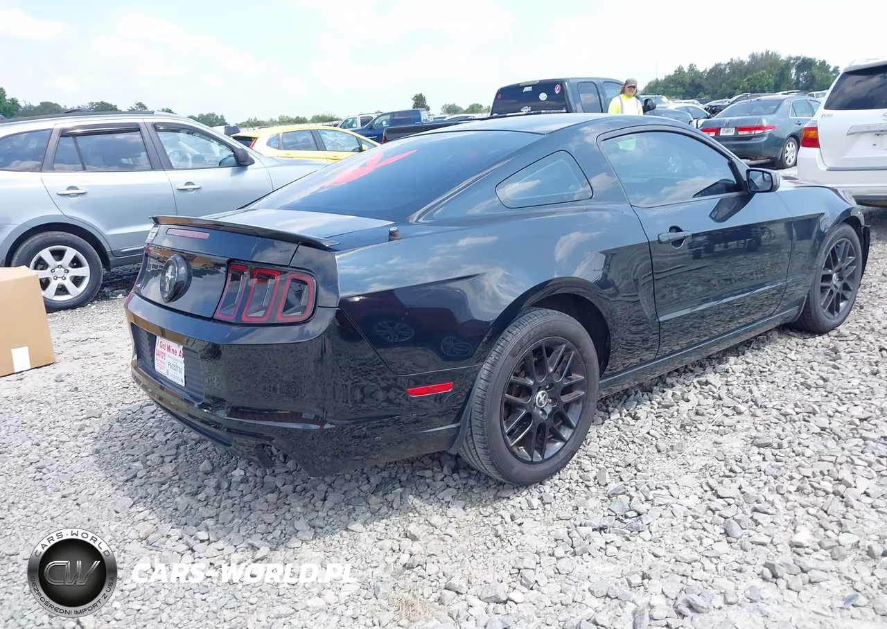 2014 Ford Mustang V6 VIN:1ZVBP8AM0E5320432 - 2