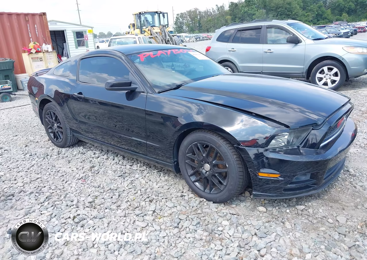 2014 Ford Mustang V6 VIN:1ZVBP8AM0E5320432 - 3