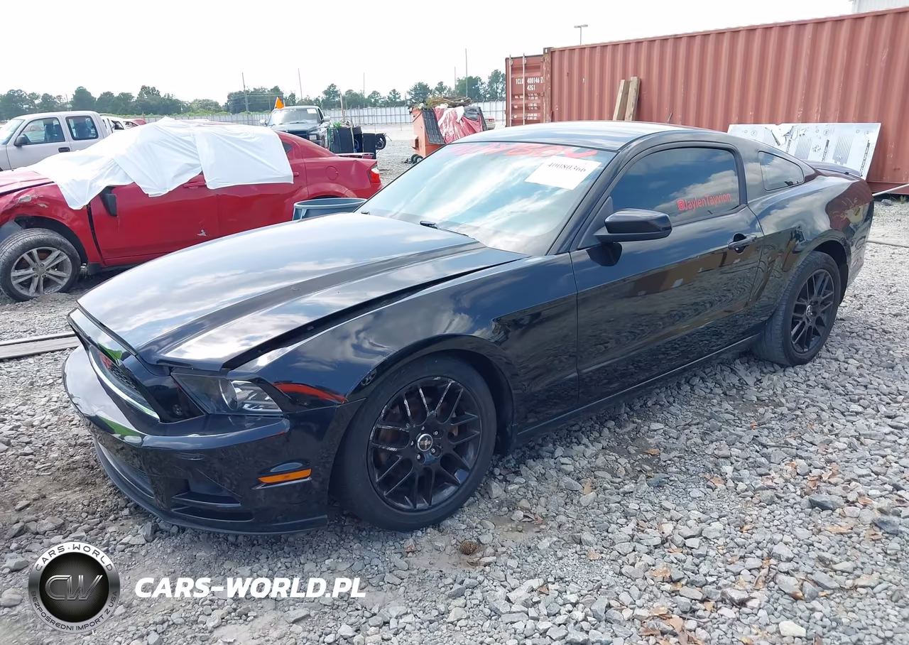 2014 Ford Mustang V6 VIN:1ZVBP8AM0E5320432 - 4