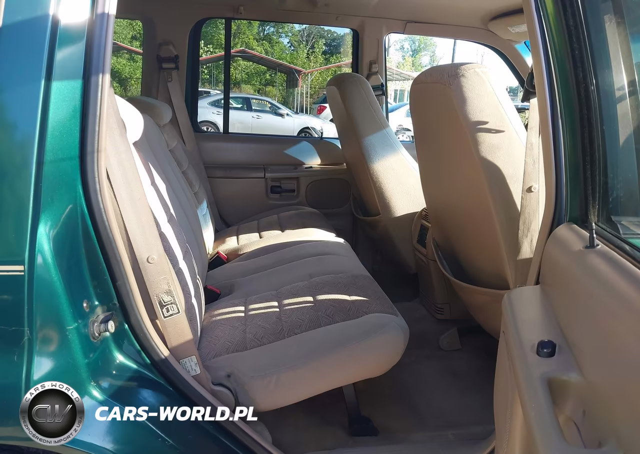 2001 Ford Explorer Xlt VIN:1FMZU83P81ZA73242 - 8