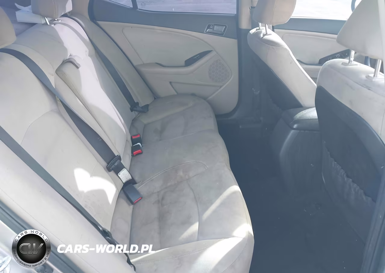 2012 Kia Optima Lx VIN:5XXGM4A72CG058166 - 8
