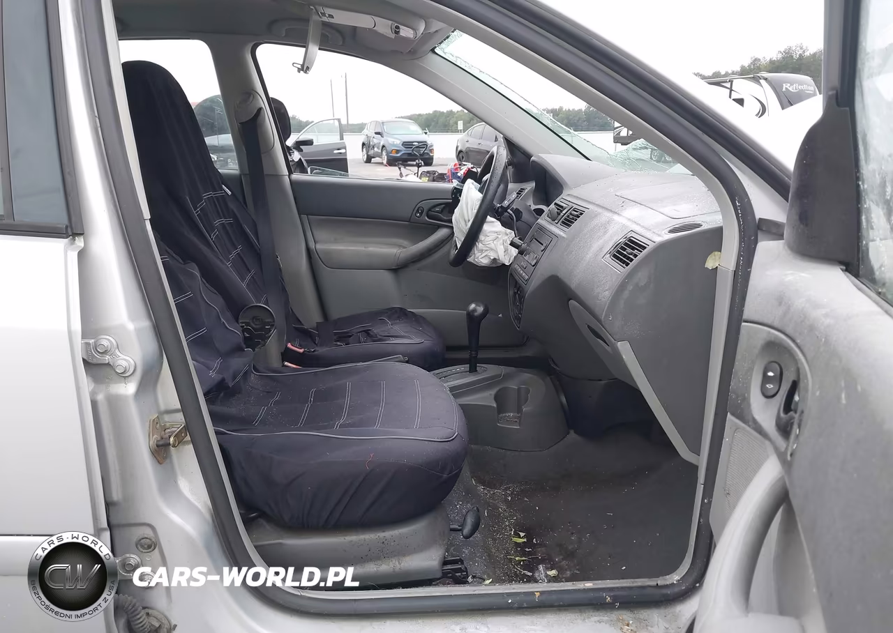 2005 Ford Focus Zx4 VIN:1FAFP34N45W186214 - 5