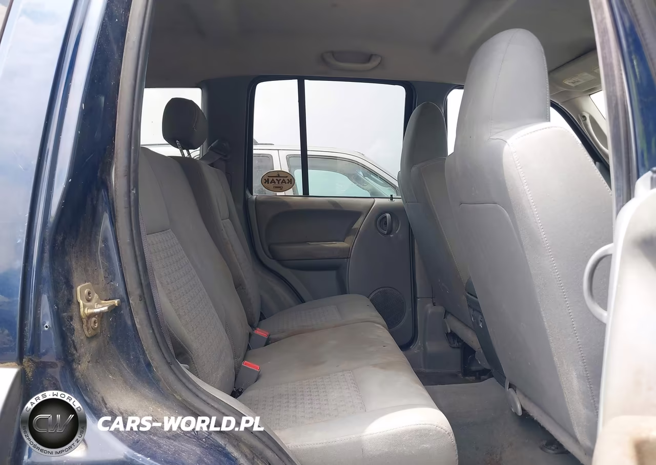 2006 Jeep Liberty Sport VIN:1J4GL48K36W287448 - 8